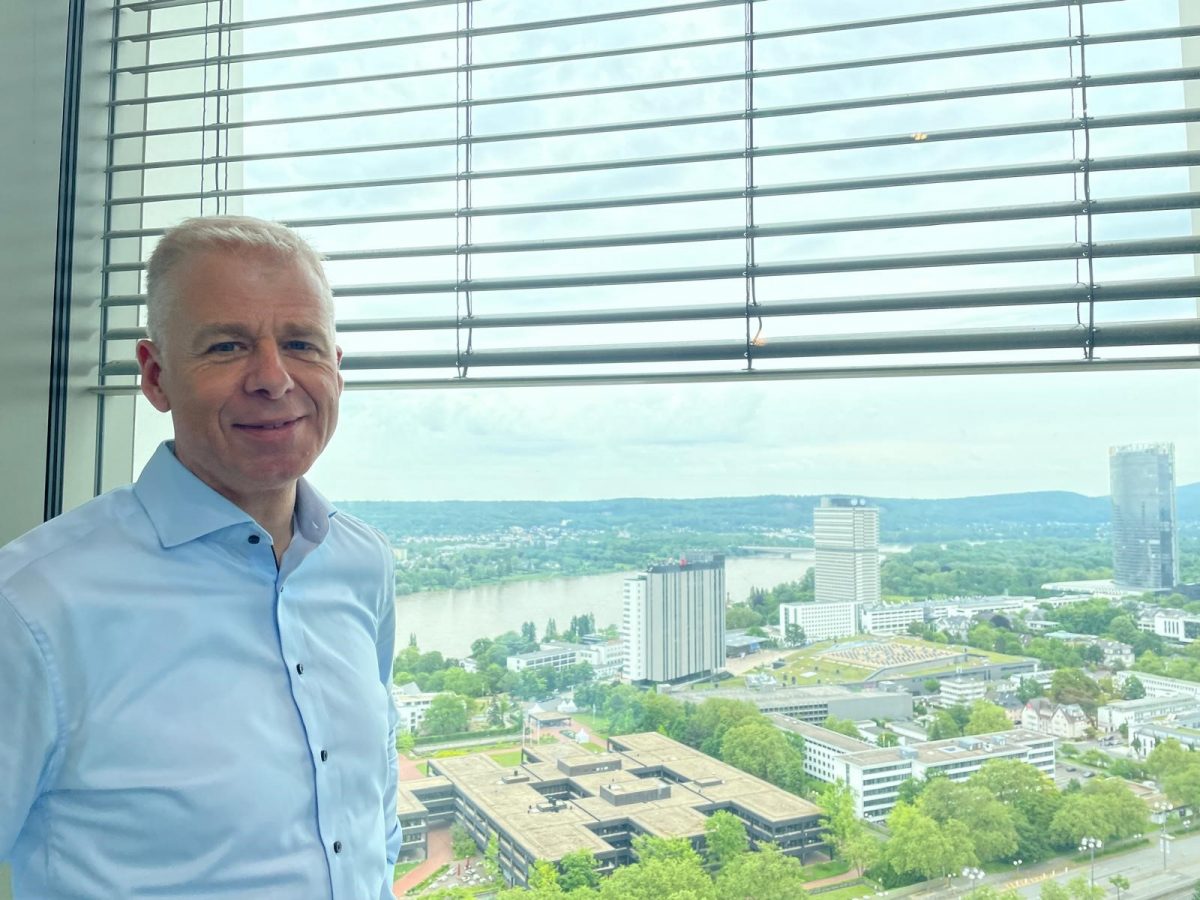 Blick auf Bonn von Wulf Zillinger im Hochhausgebäude am Neuen Kanzlerplatz.