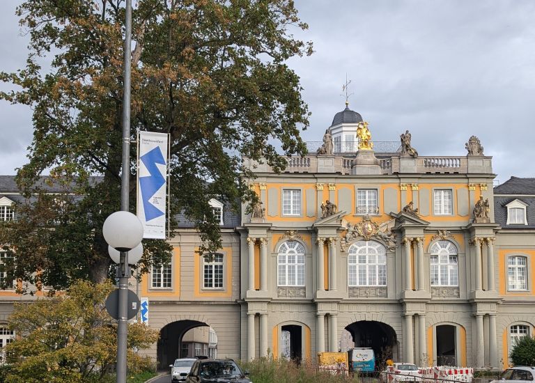 HZI Instandhaltung – Koblenzer Tor in Bonn Koblenzer Tor in Bonn.