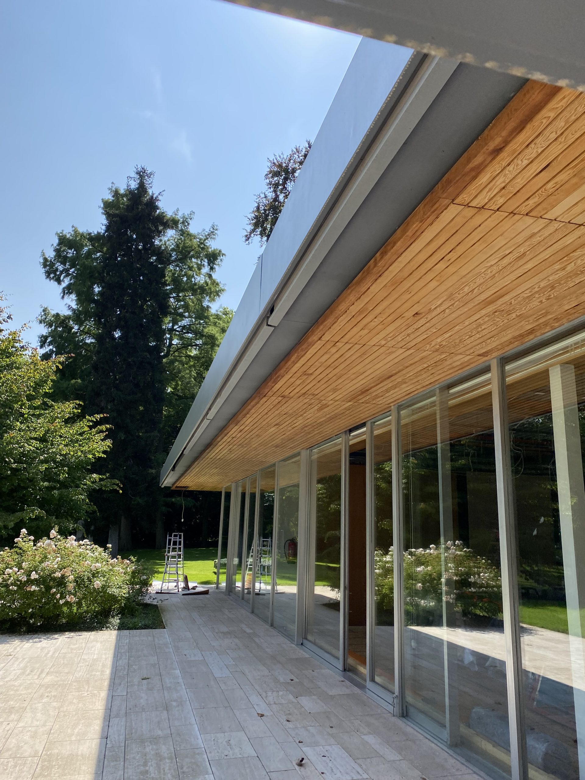 Sanierung denkmalgeschützter Kanzlerbungalow in Bonn.