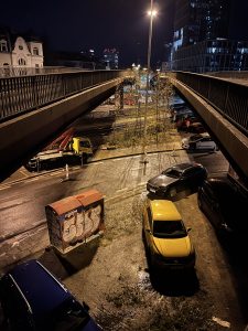 Nächtliche Bauwerksprüfung an der Reuterbrücke durch HZI.
