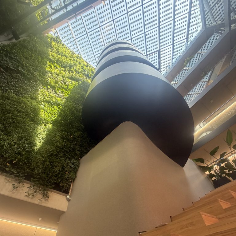 Innovation Greenhouse in Bonn - Atrium.